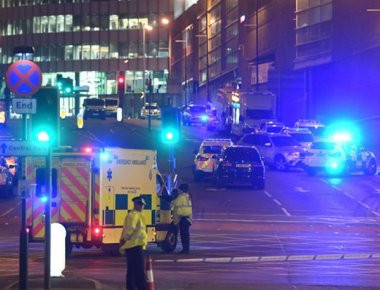 Τρεις συλλήψεις πριν λίγο για το μακελειό στο Μάντσεστερ